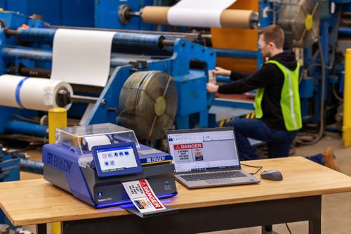 BradyJet J7300 Color Label Printer