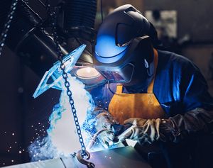 SR 575 Helmet with Welding Shield