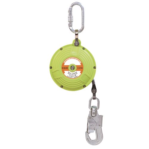 RETRACTABLE TYPEFALL ARRESTERS