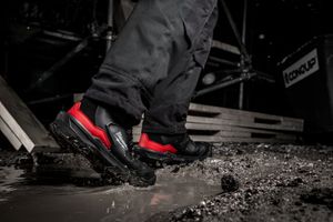 ARMOURTRED™ S7S Safety Boots 1H110111W CI HI AN HRO SC FO LG SR