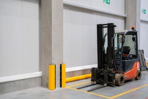 Benefits of using protective bumpers in a warehouse