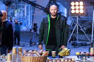 JOHN TRAVOLTA IS THE NEW HOLLYWOOD BRAND AMBASSADOR FOR U-POWER