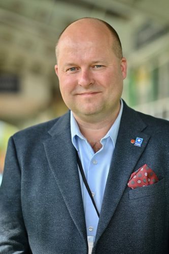 Speaker profile image for Geraint Davies