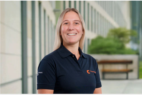 Speaker profile image for Sara Dunn