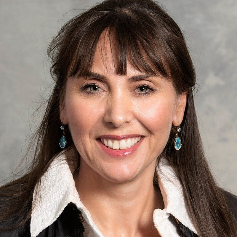 Melanie Garson