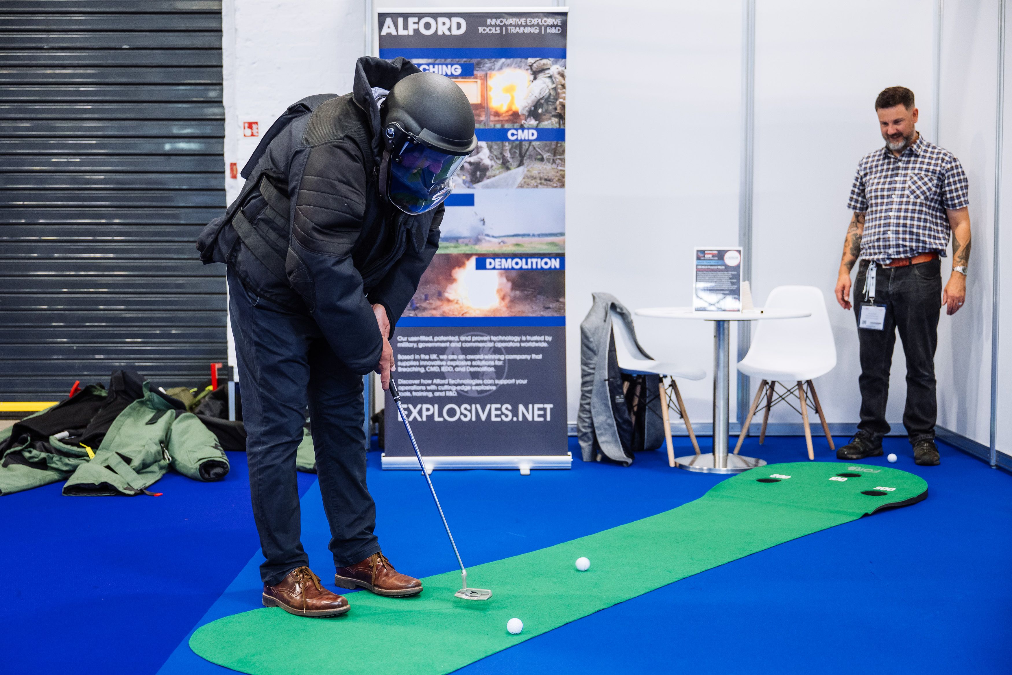 Bomb Disposal Putting