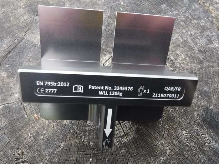 Fall protection bracket EN795b rated  (Patented)