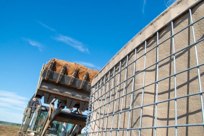 EB-UNITS: EXPEDITIONARY BARRIERS