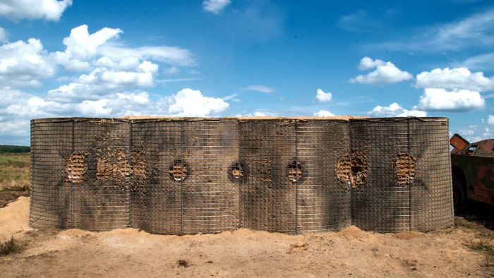 EXPEDITIONARY BARRIERS (EB-UNITS)