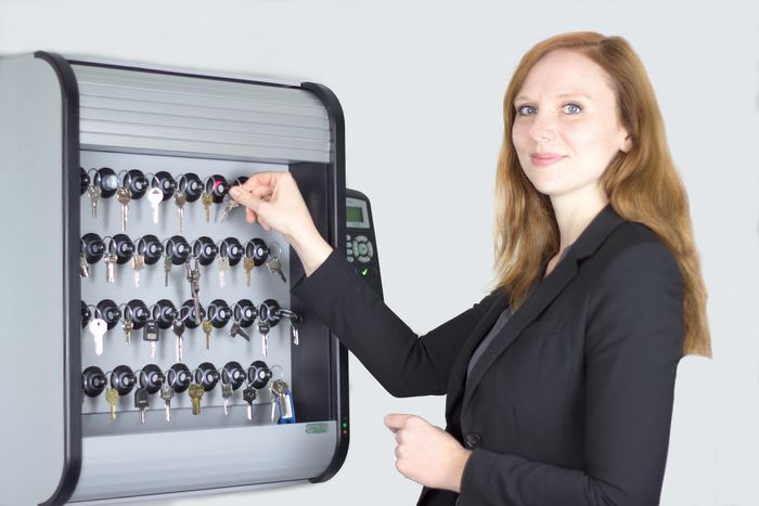 Intelligent key management systems