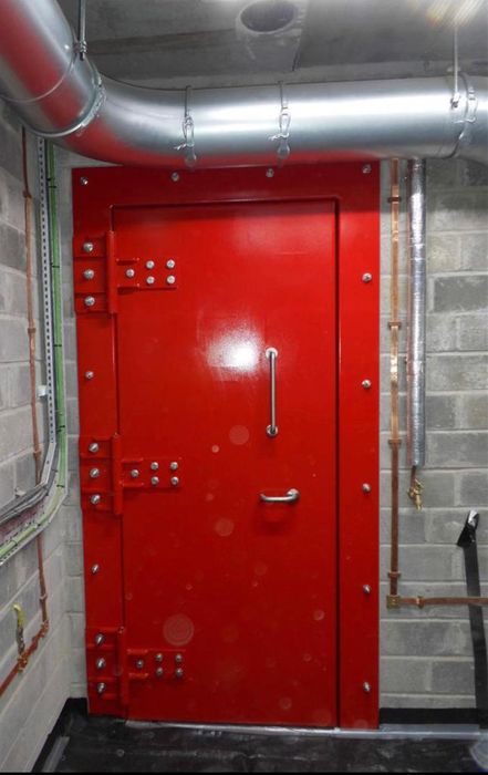 Single Blast Door 