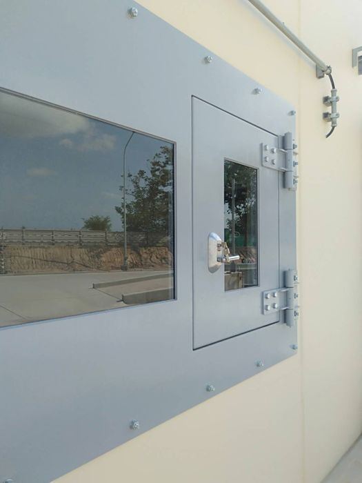 Blast Window 