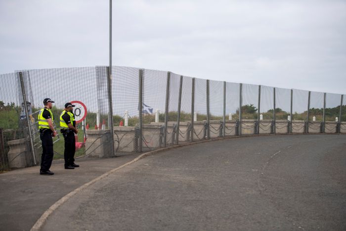 RDS Temporary HVM Event Fencing and Gate System