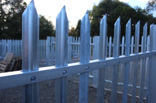 Lochrin Combi SL1 - LPS1175 Issue 8 : A1 (SR1) Fencing