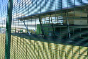 Lochrin 358 SL1 - LPS1175 Issue 8 : A1 (SR1) Fencing