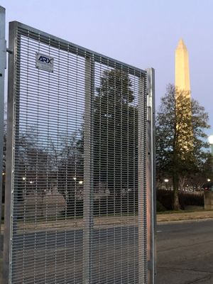 ARX Surface mount, temporary fence system