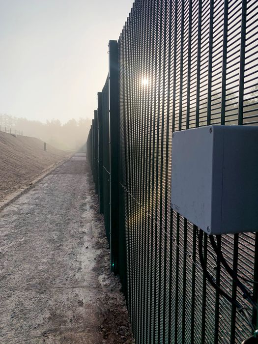 HiSec Super 10 LPS 1175 Single Skin B3 (SR2) Fencing and Gate System