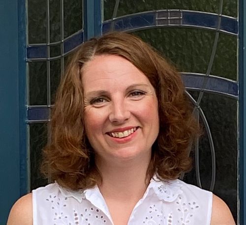Speaker profile image for Helen Warren