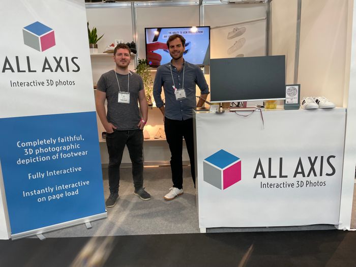 QVentures invests in All Axis Studio, A RetailTech Company Creating Fully Interactive 3D Photos for Retailers