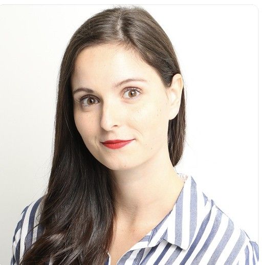 Speaker image for Andrea Laurie