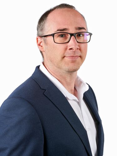 Speaker profile image for Chris Carter