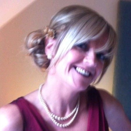 Angela Halliday