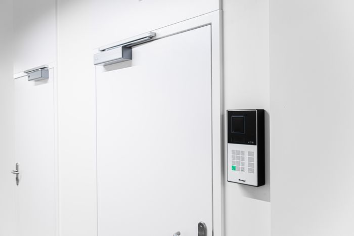 ICO CLEANROOM – IP Intercom for sterile & controlled environments