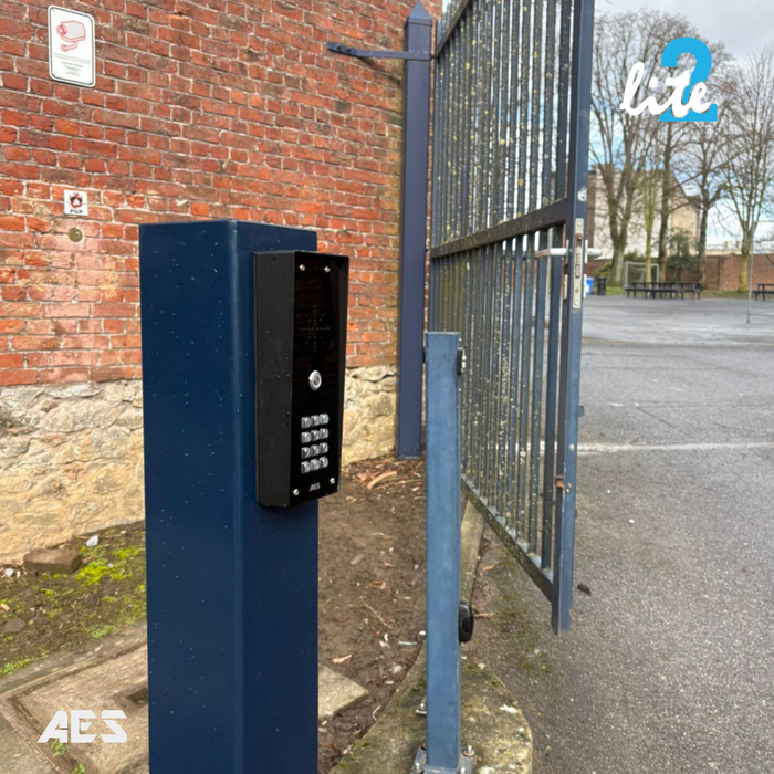 Cellcom Lite V2 - Audio GSM Intercom 