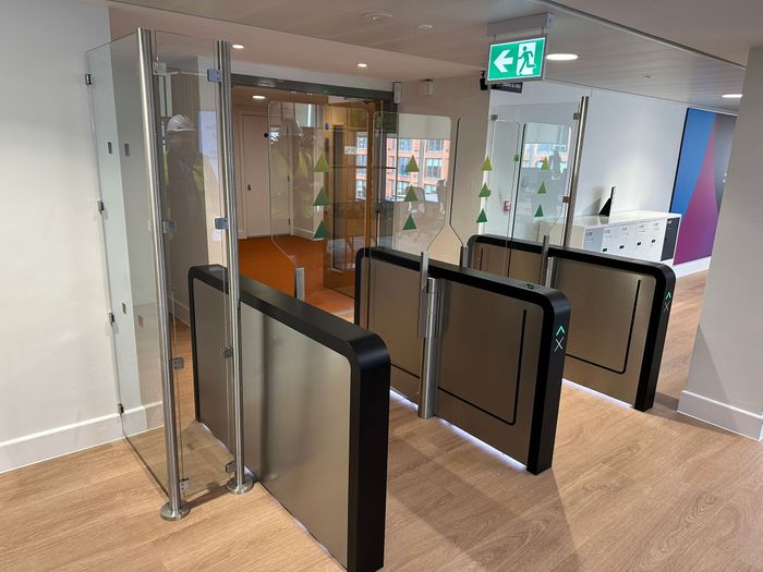 Full Height Glass Speed Gates