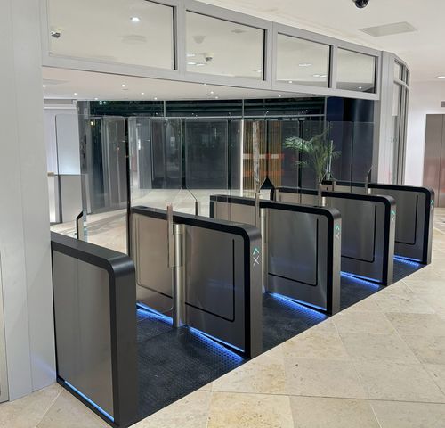 Full Height Glass Speed Gates