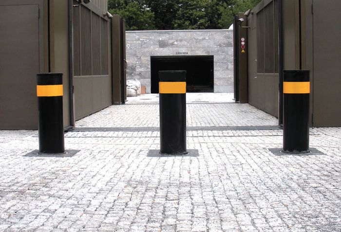 Avon SB970CR Scimitar Bollard