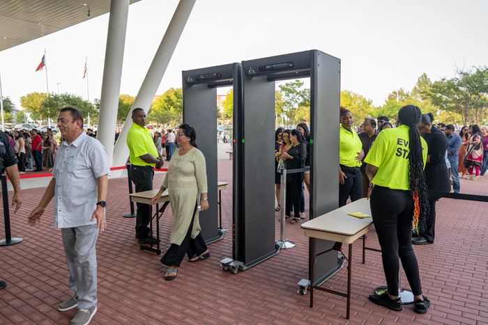 Garrett Paragon - Walkthrough Metal Detector