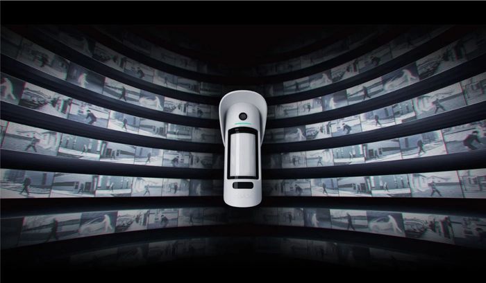 Ajax MotionCam Outdoor