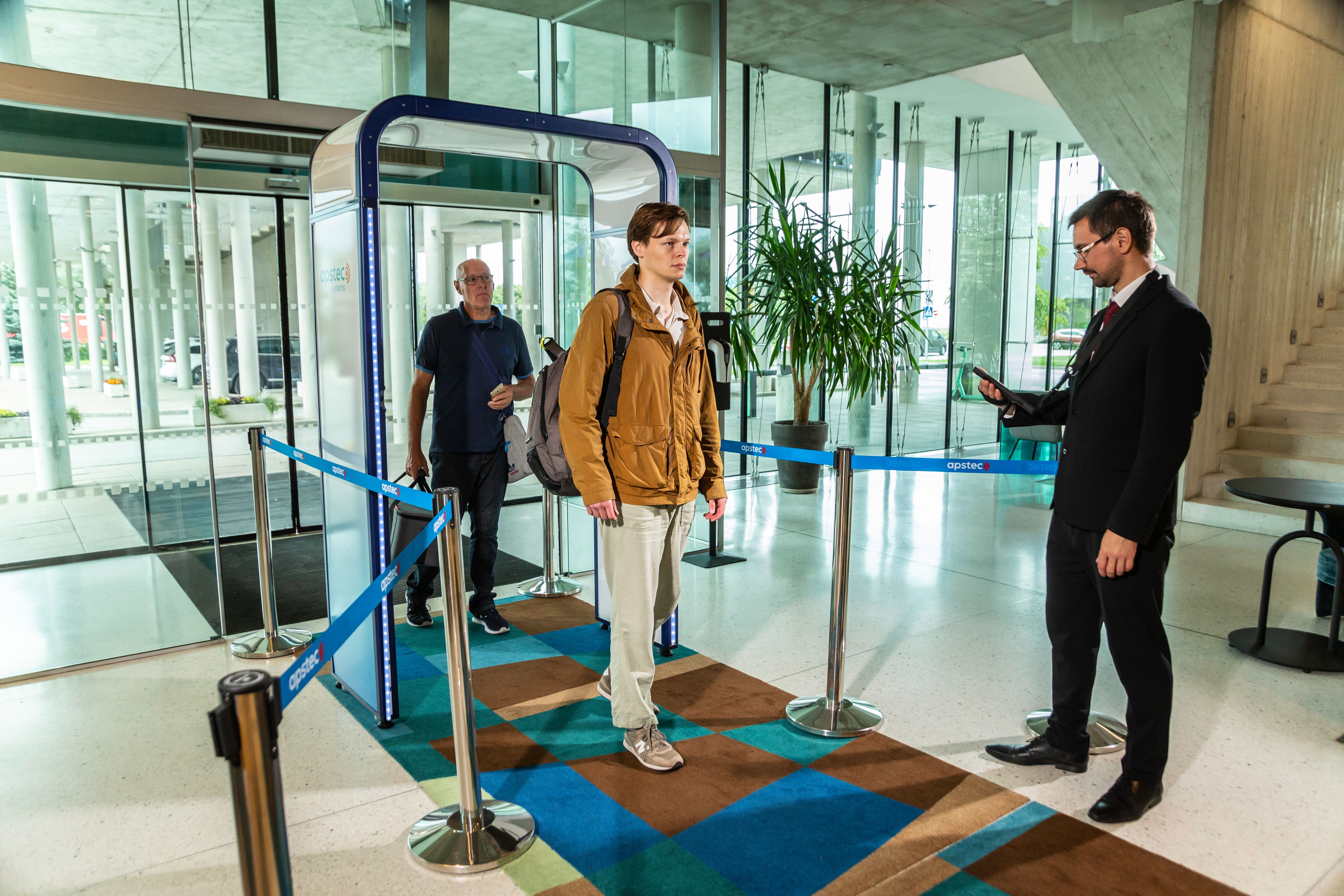 RedteQ Joins Forces with Apstec to Revolutionise Security Screening