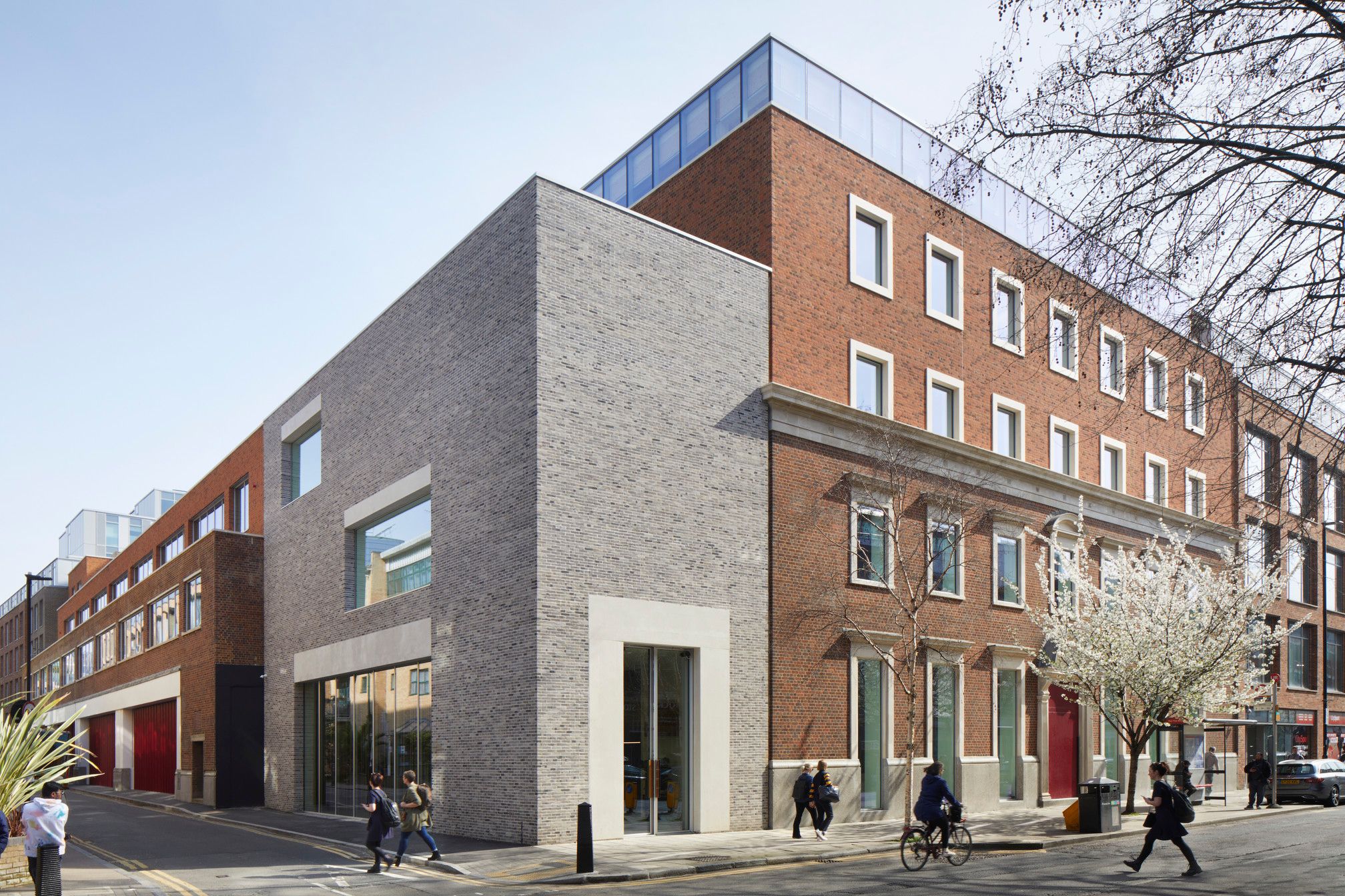 Rhombus Expands Global Presence with New UK Office Amid Rising Demand for Cloud-Managed Physical Security