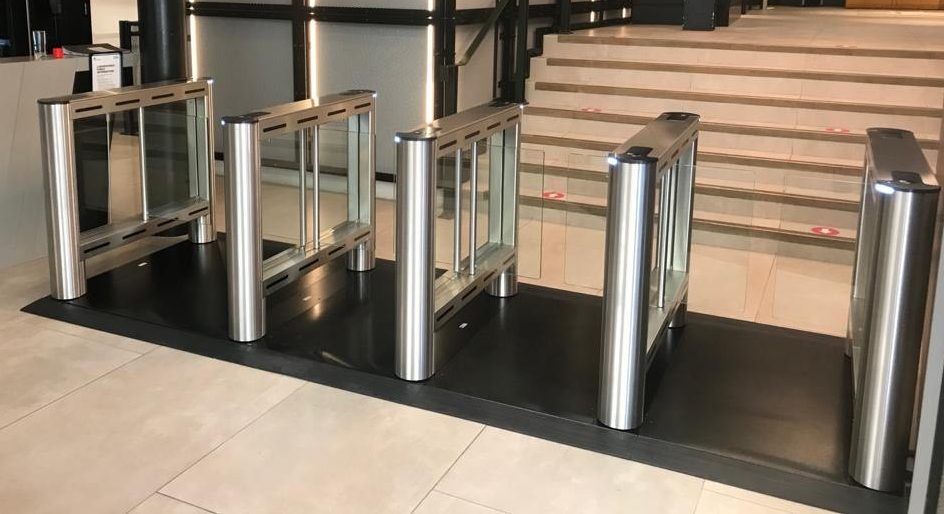 Fastlane’s Glassgate 150 selected to protect and secure the Red Bull head office