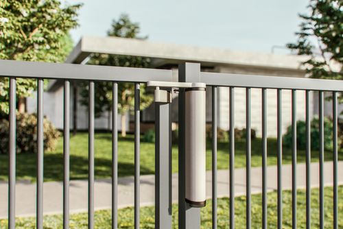 Locinox introduces VENUS - Innovative motorized gate closer for pedestrian gates
