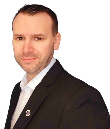 Speaker profile image for Dave Robinson