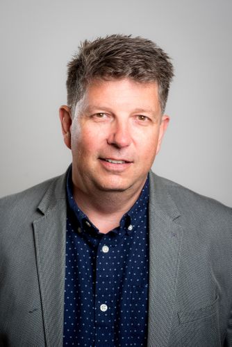 Speaker profile image for Jonathan Ellwood