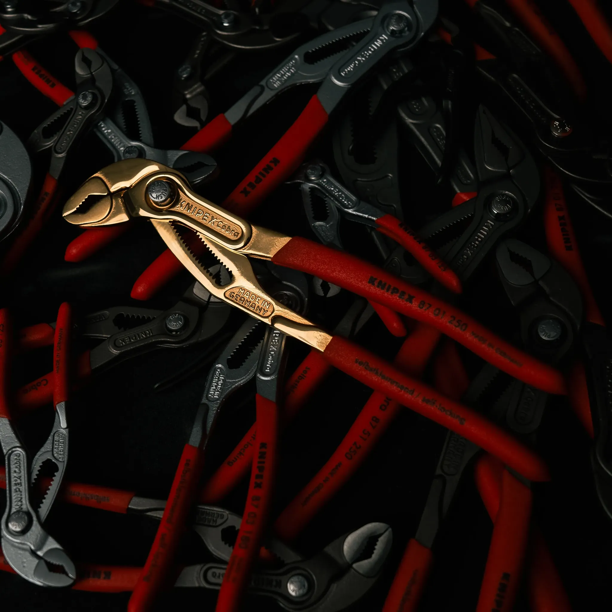 GOLD PLATED KNIPEX COBRA
