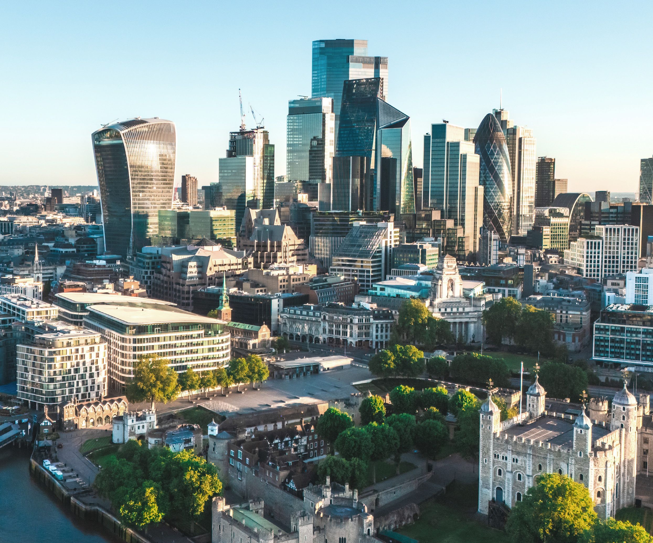 Smart Building Solutions - Control, analyse and optimise