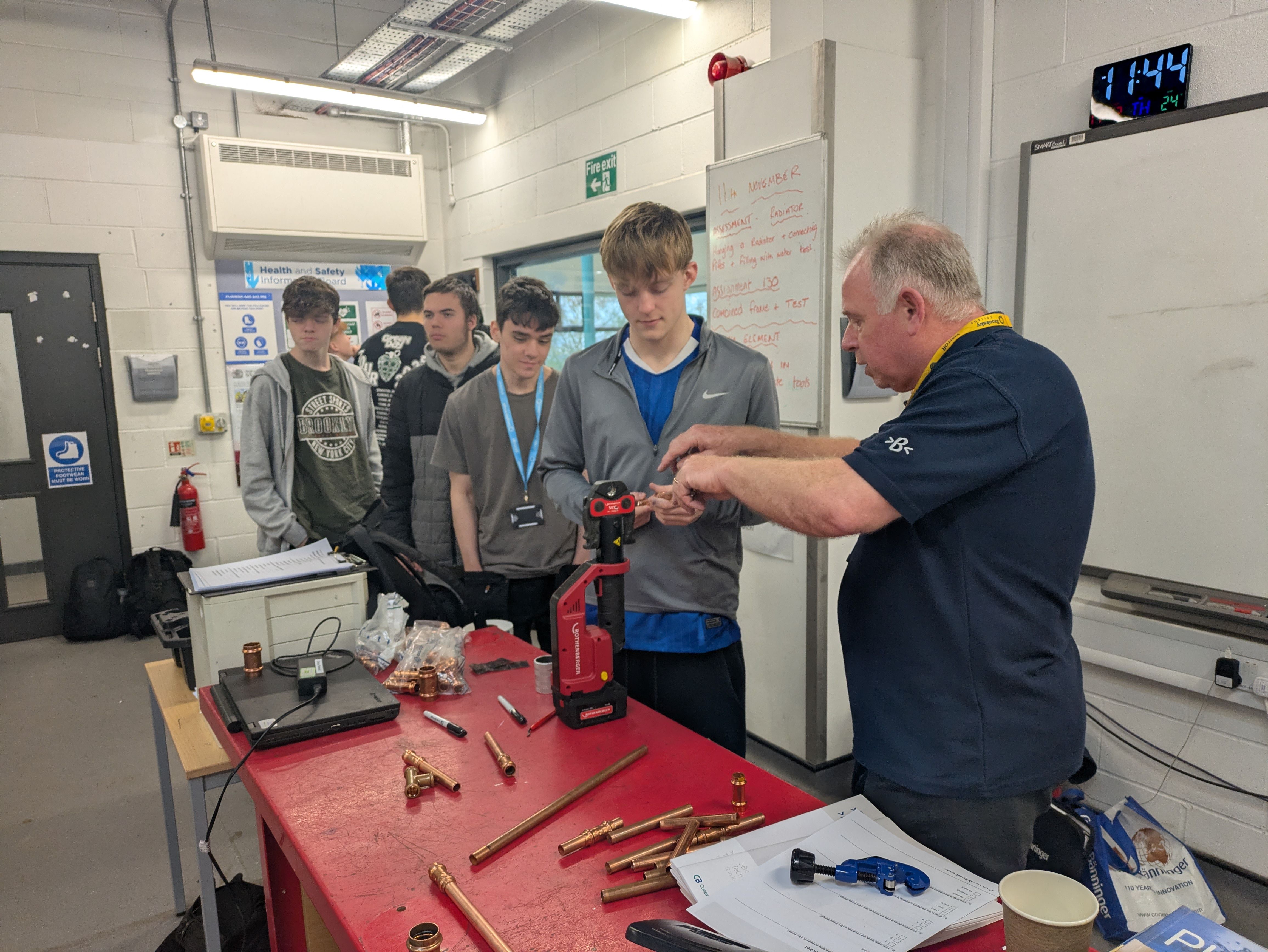 Conex Bänninger inspires future plumbers with hands-on training at Stephenson College