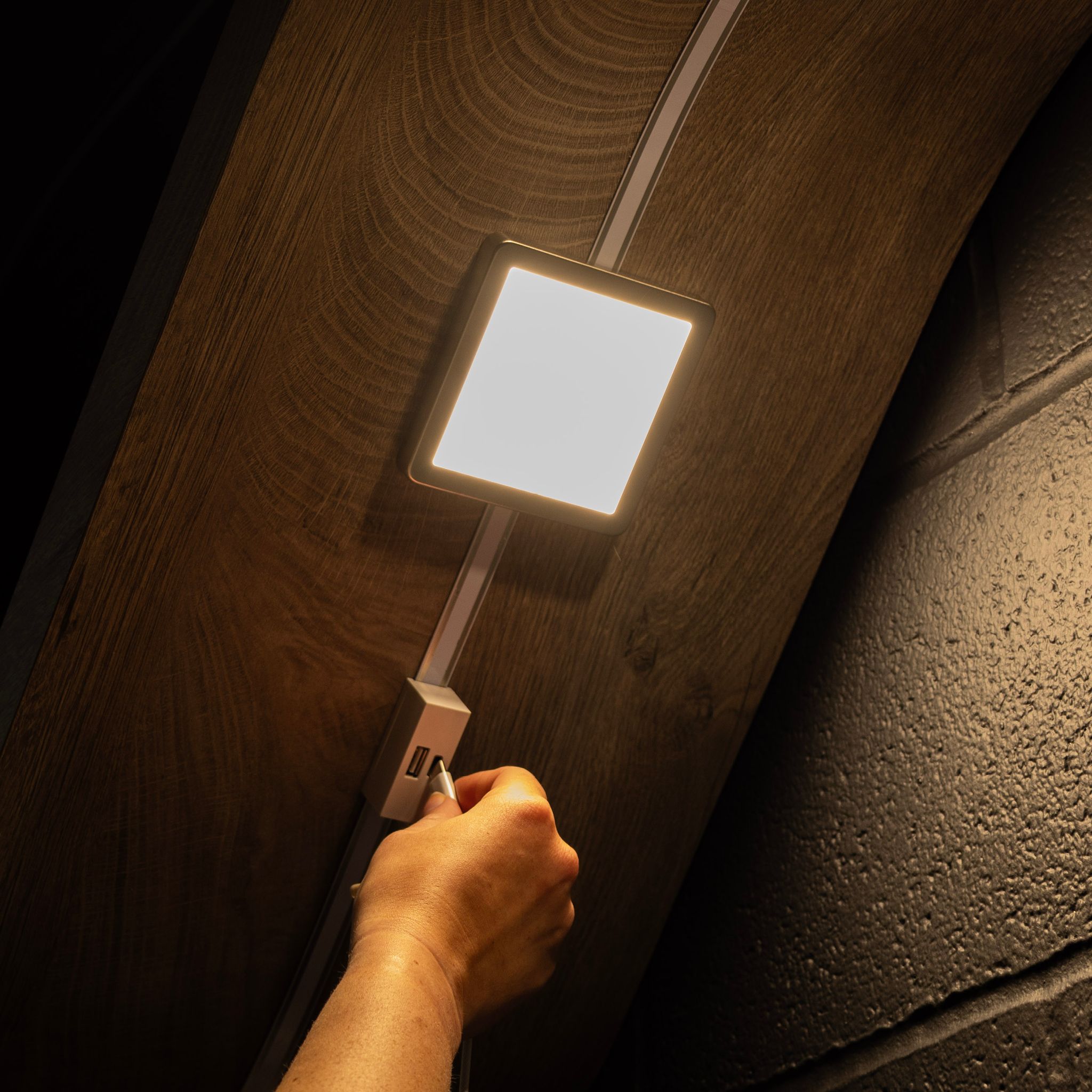Sensio Launches Affinity Magnetic Track