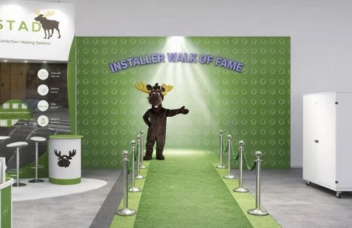Meet Elvin the Elk at the HORSTAD Photo Station at InstallerSHOW 2026
