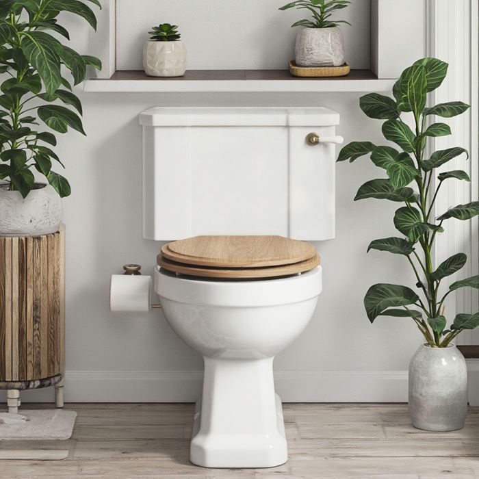 Sunrise Vintage British Toilet WC Close Coupled Traditional Toilet with Beech Toilet Seat
