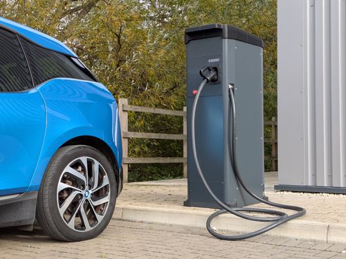 SeaLion Battery-Boosted EV Charger