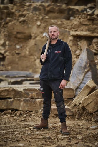 Speaker profile image for James Robinson