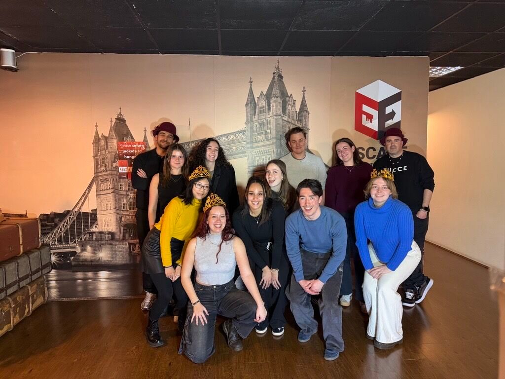 Oliver Kinross and Installer