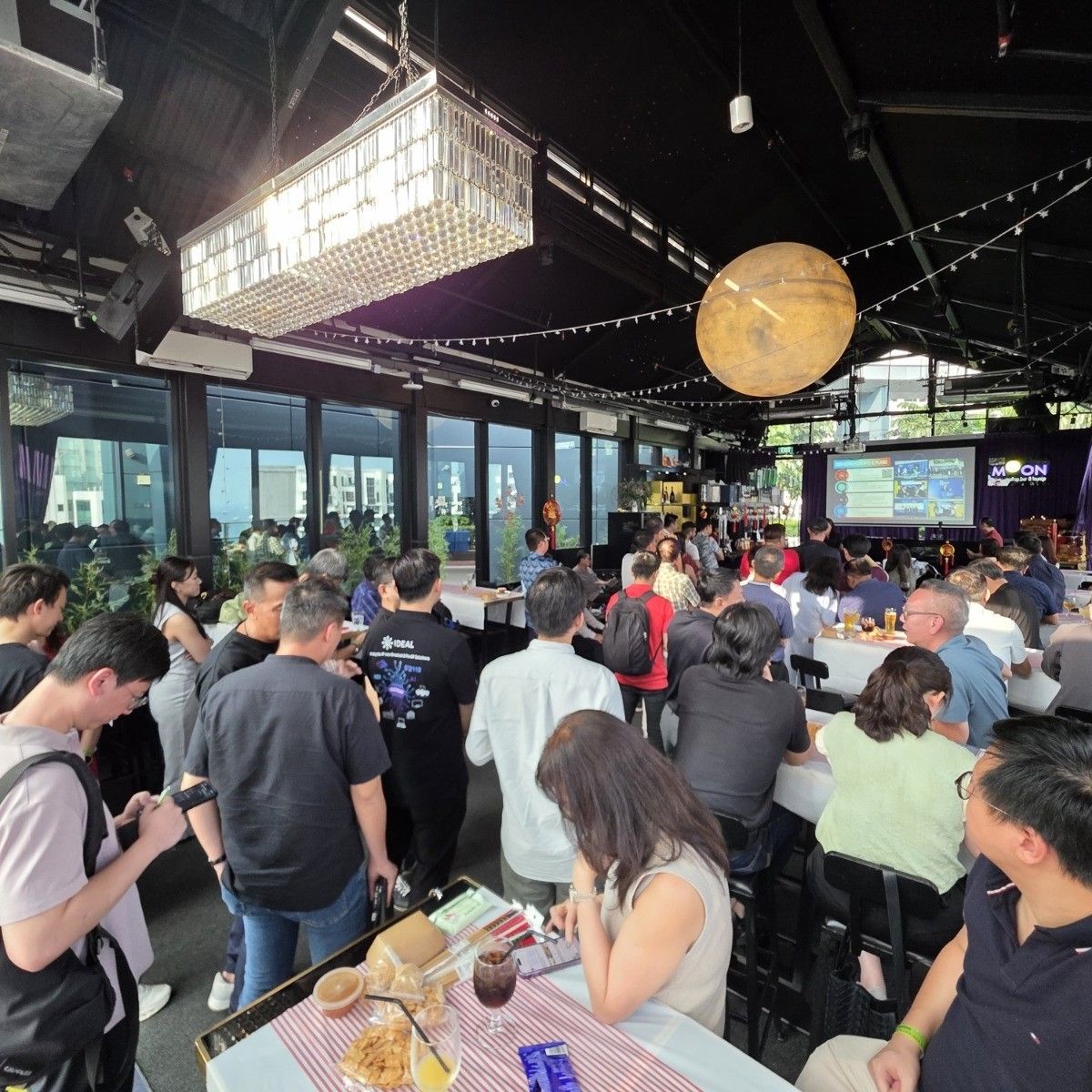 Pre-CNY Get-Together Lohei Crowd