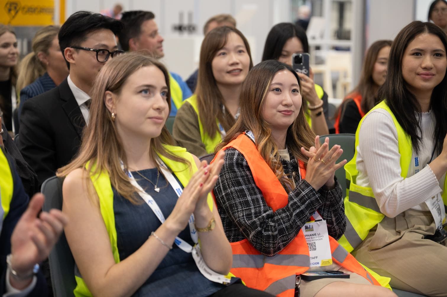 Team Melbourne Clapping